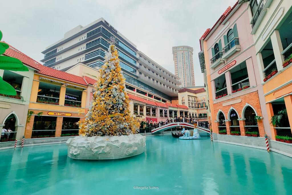 New Modern Venice Best View And Balcony, Fast Wifi At Mckinley Hill 1Br Interconnected To Venice Grand Canal Mall Manila Zewnętrze zdjęcie