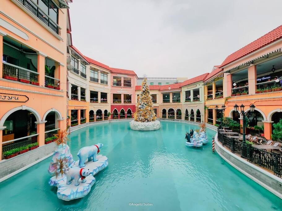 New Modern Venice Best View And Balcony, Fast Wifi At Mckinley Hill 1Br Interconnected To Venice Grand Canal Mall Manila Zewnętrze zdjęcie